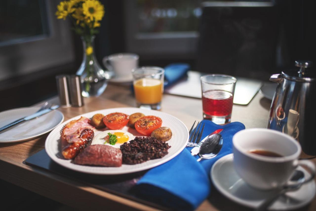 Bed and Breakfast The Spey Grantown-on-Spey Esterno foto